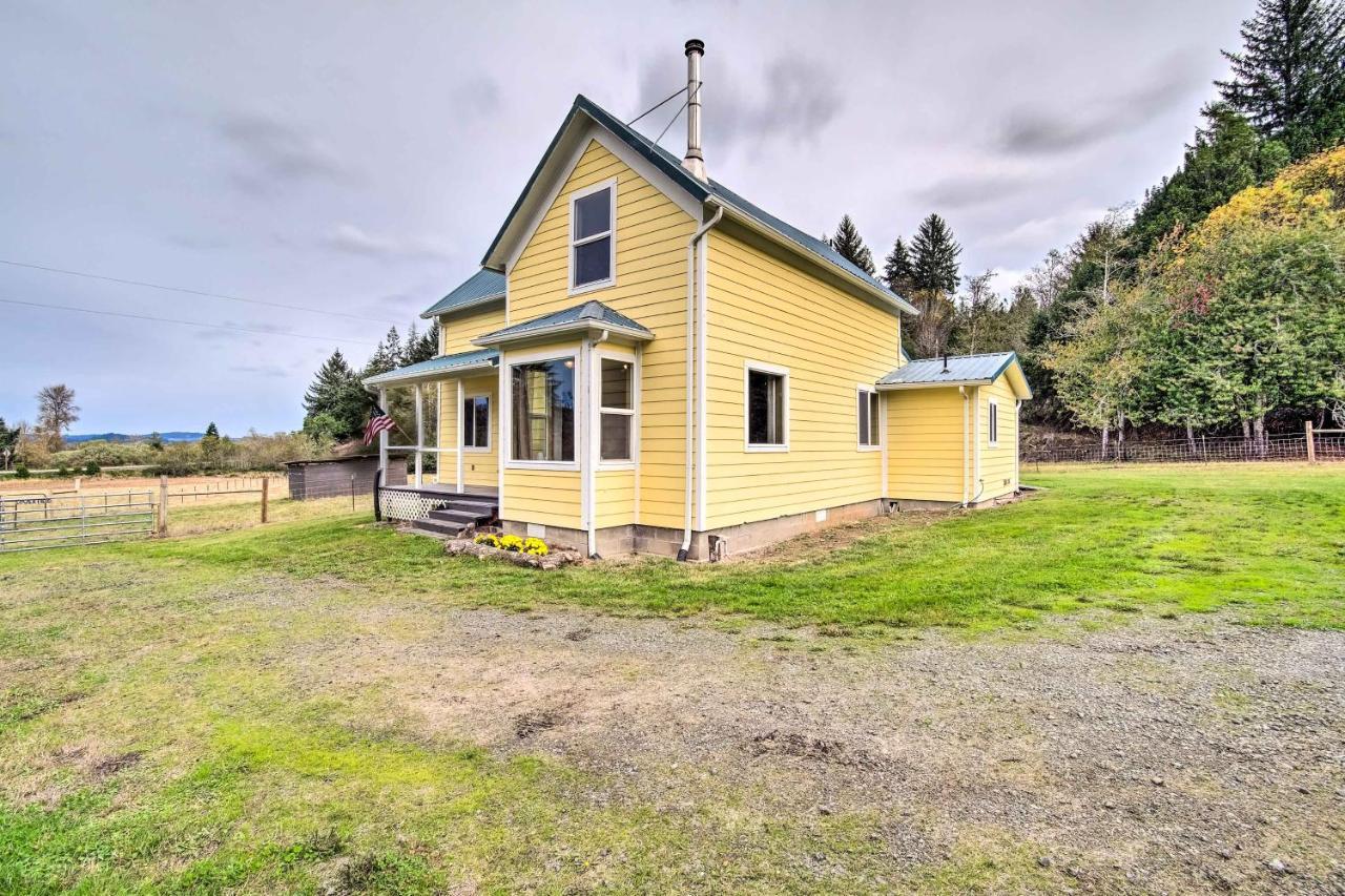 Quaint Coquille Getaway Near Beaches And Parks! Exterior photo